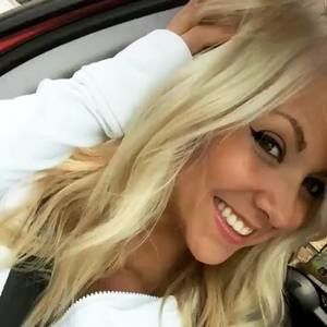 Meet your Posher, Janesa